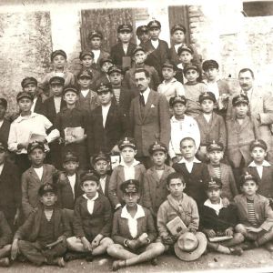 1925 Ελληνικό Σχολείο Αιγίου